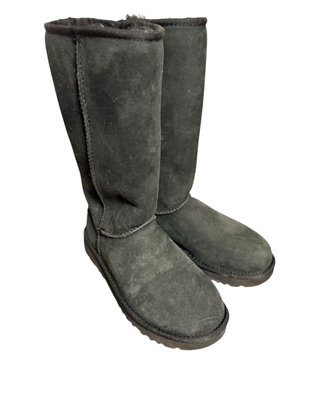 Ugg Gray Classic Tall II Suede Sheepskin Lined Winter Boots Women’s Size 7